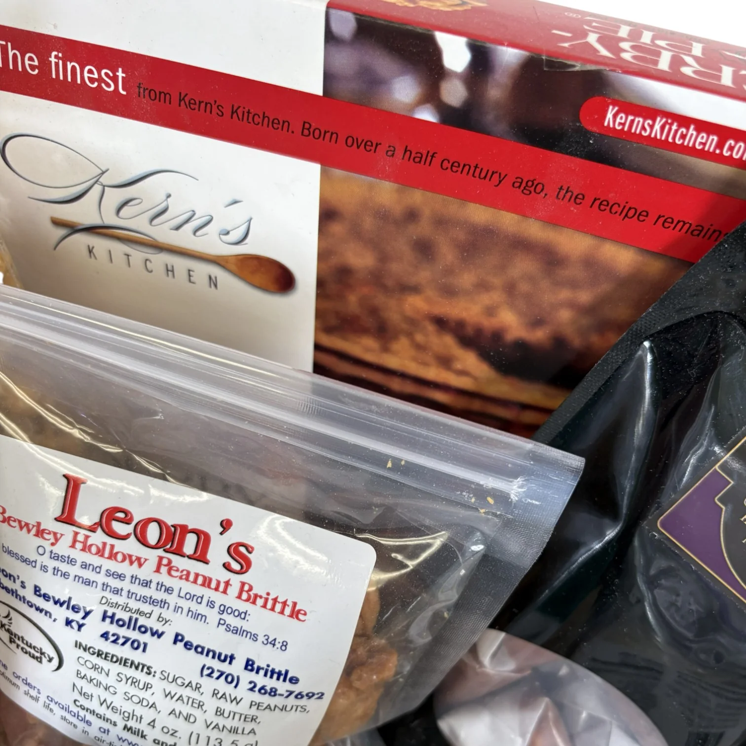 Barrel of Goodness Kentucky Gift Basket - Image 5