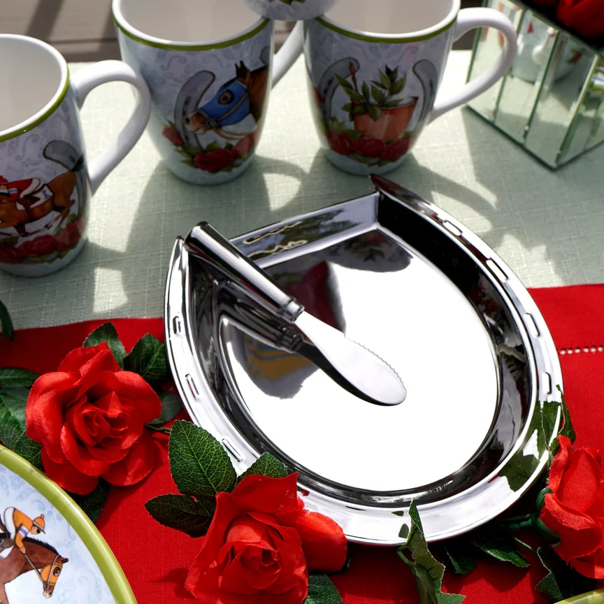 Day at the Races Silver Coast Horseshoe Cheese Plate with Knife - Image 2
