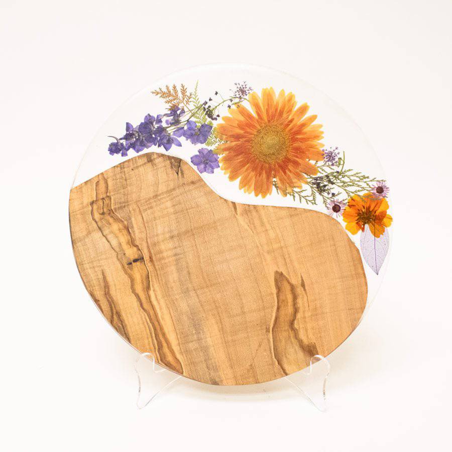 Flower Resin Cutting Board - Image 5