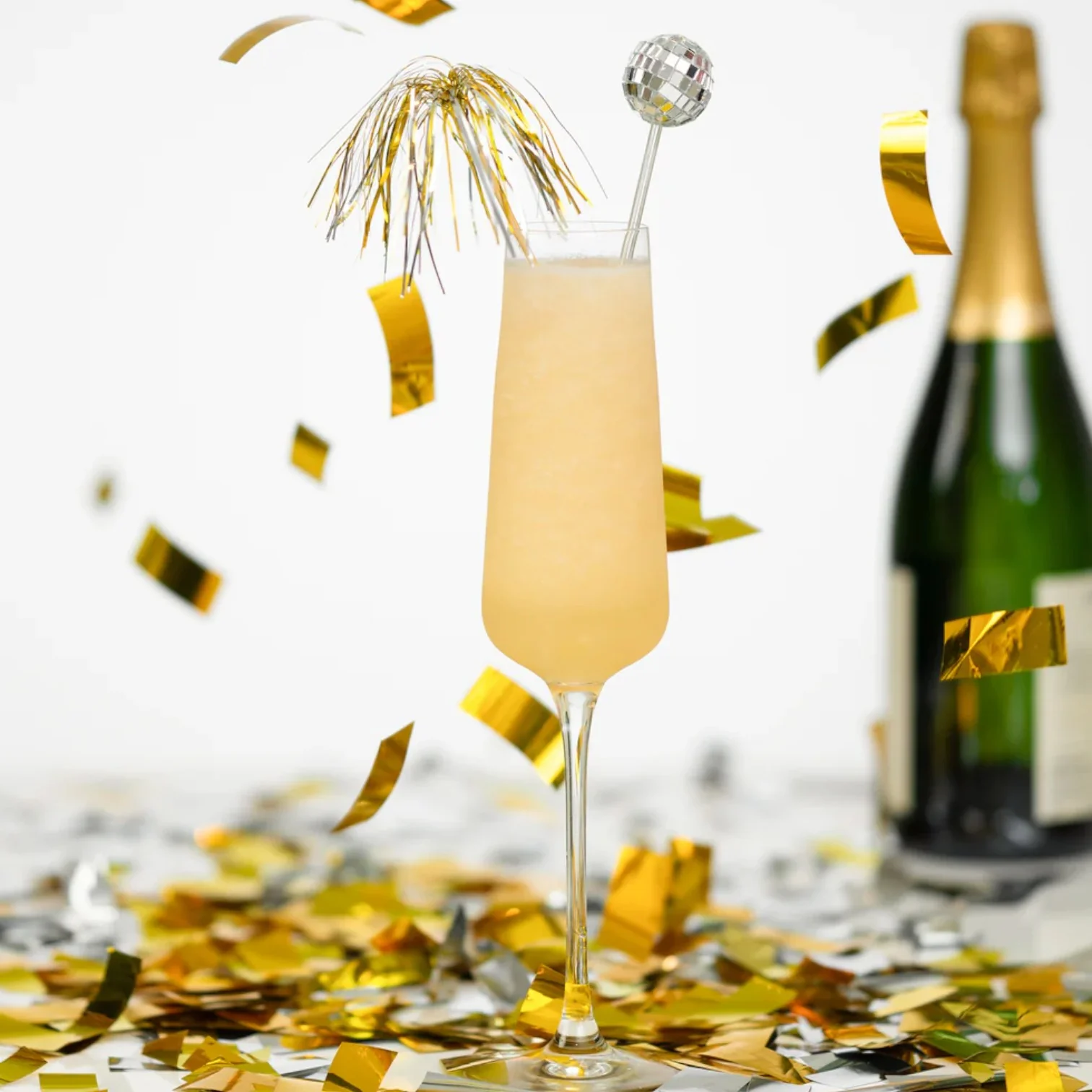 New Year's Sparkler Cocktail - Ready-To-Freeze Cocktail - Image 3