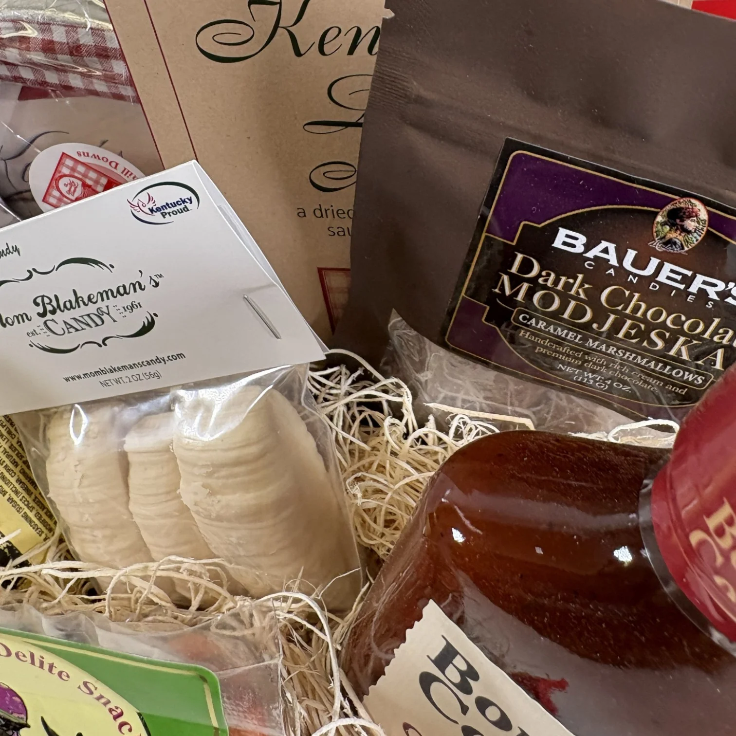 Welcome Gift Box - Image 4